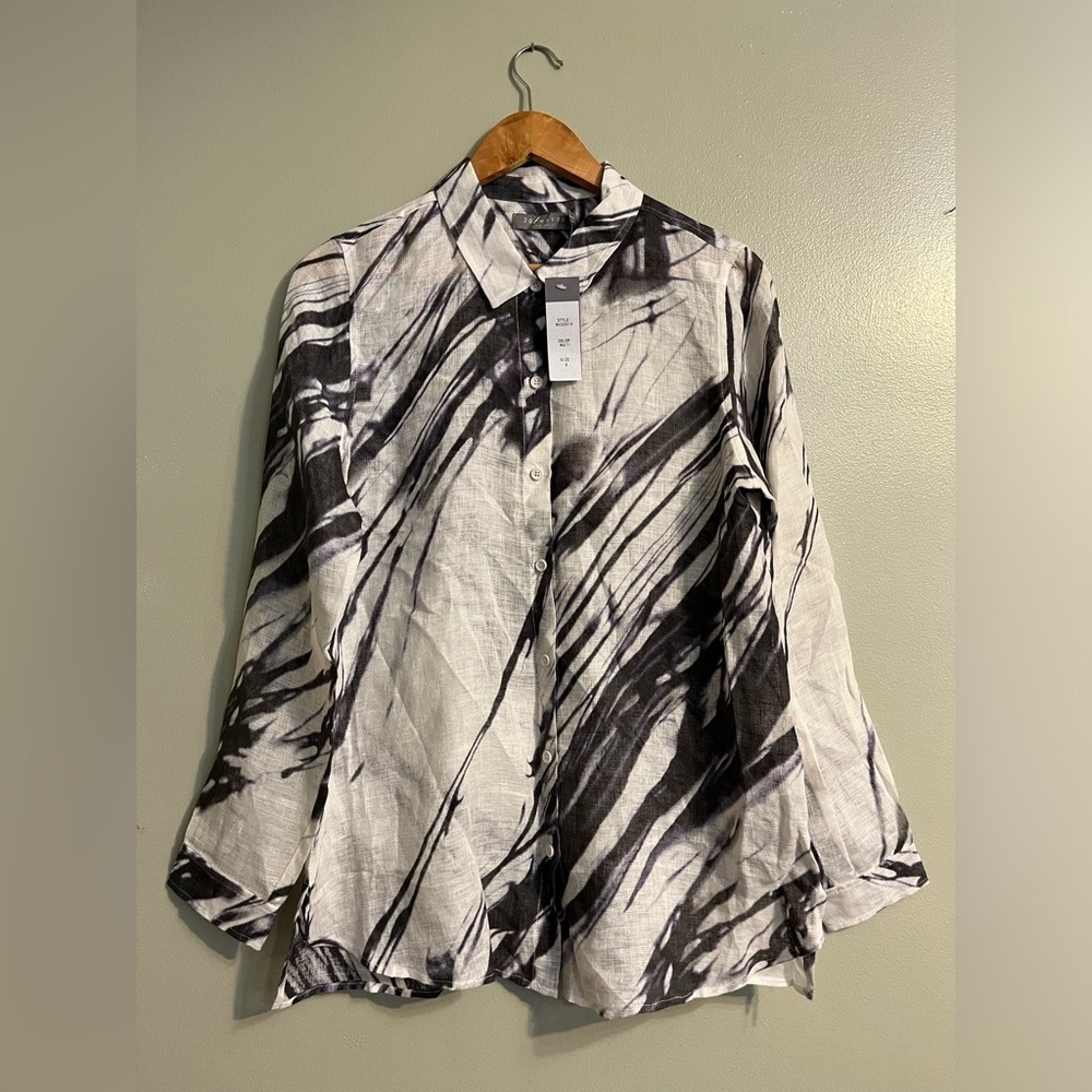 209 WST 38 New York Womens Linen White Gray Button Up Shirt Boho Beach Sz 8 New